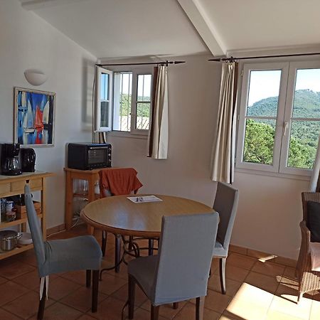 شقة Les Restanques, Bastides Vue Golfe Saint Tropez غريمو المظهر الخارجي الصورة
