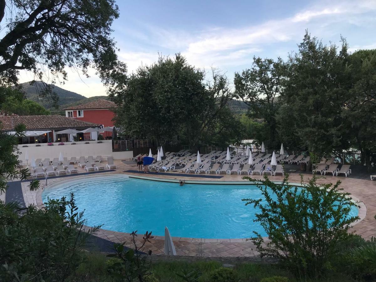 شقة Les Restanques, Bastides Vue Golfe Saint Tropez غريمو المظهر الخارجي الصورة